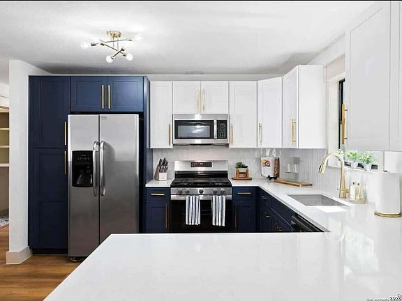 2nd image of 741 Perryman St