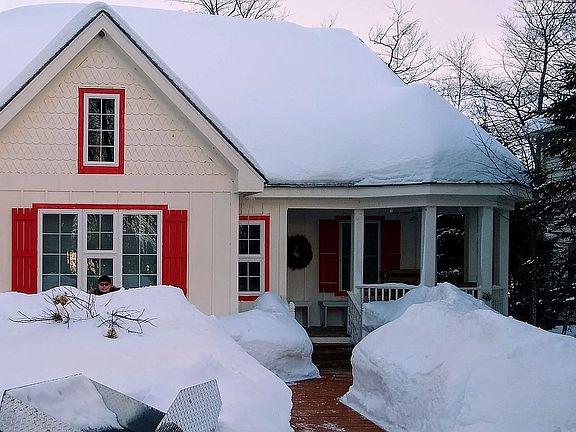 3rd image of 4260 Forest Dr