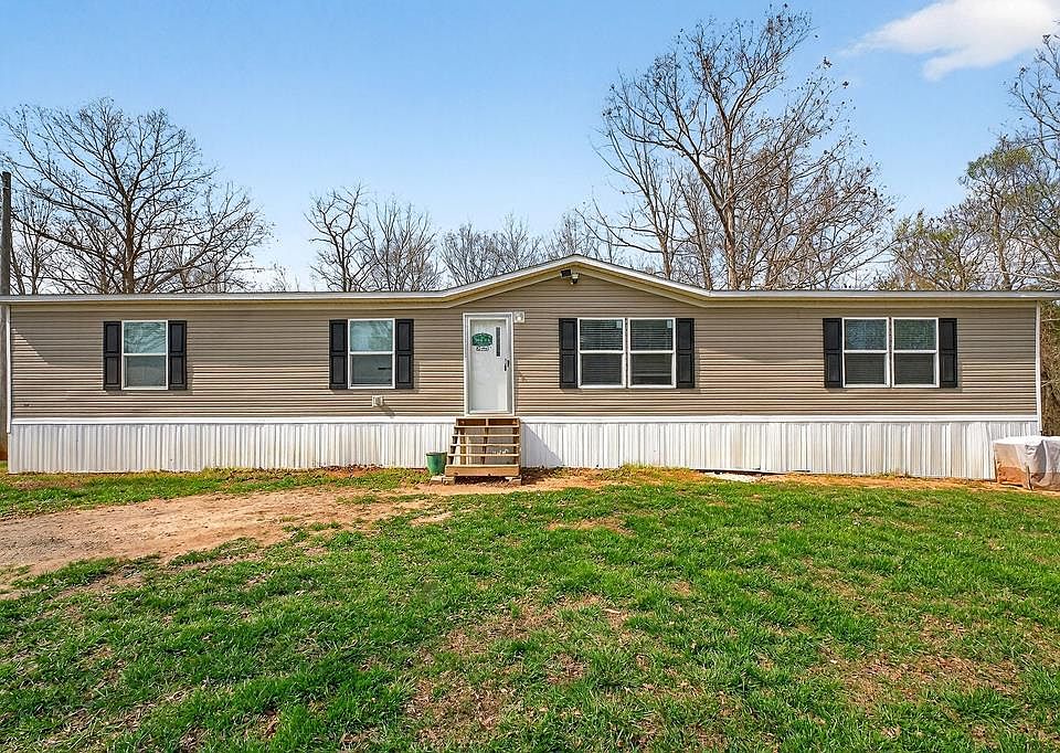 1st image of 550 N Center Point Acres