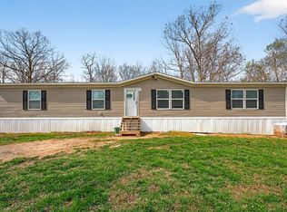 550 N Center Point Acres, Walling, TN 38587