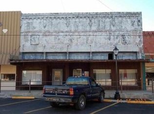 105 Coffey St, Daingerfield, TX 75638