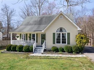 3042 Gregwood Rd, Midlothian, VA 23112