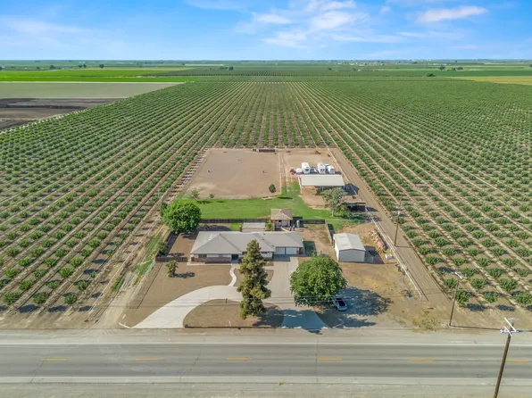 2250 W Mount Whitney Avenue, Riverdale, CA 93656