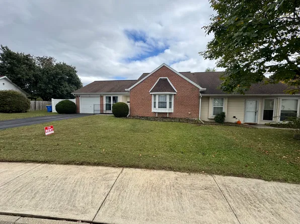 10 Westfields Dr, Mechanicsburg, PA 17050