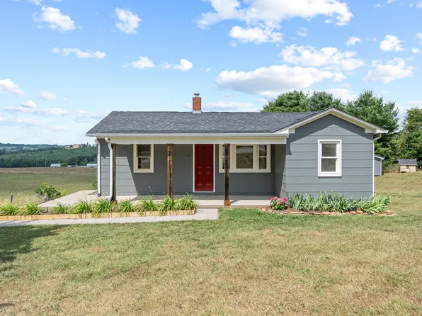 105 Reeds Meadow Ln NW, Floyd, VA 24091