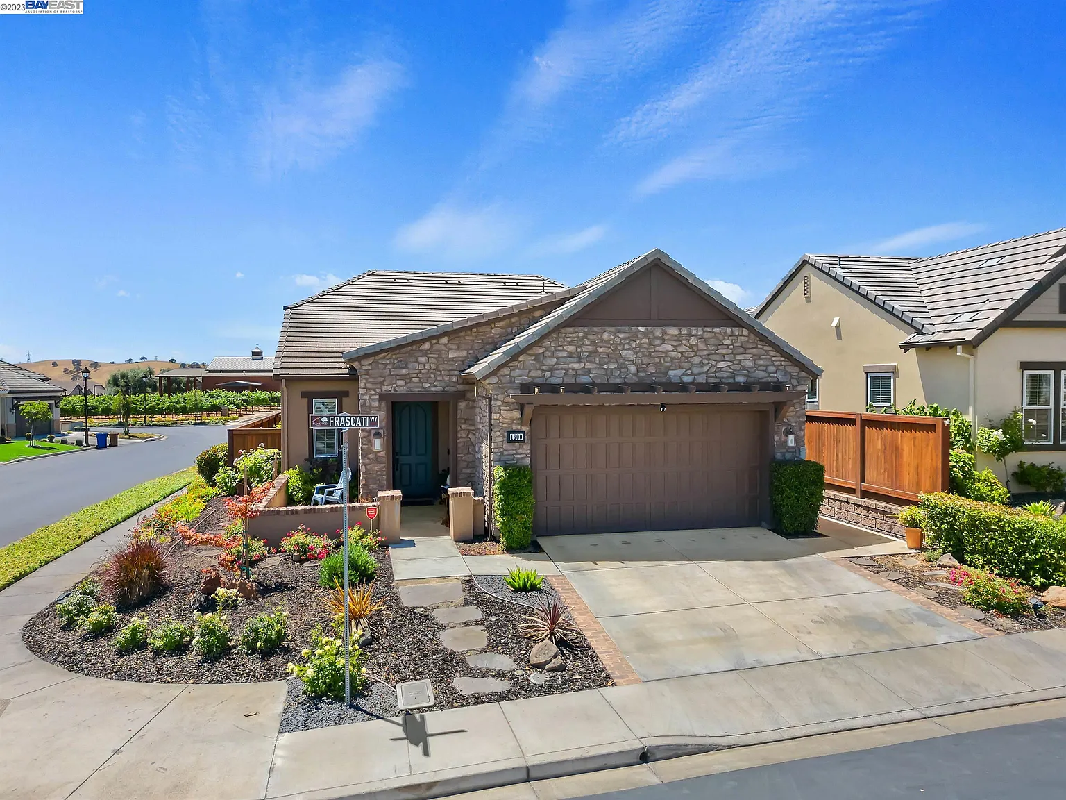 1600 Frascati Way photo 1