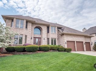 1344 Dunrobin Rd, Naperville, IL 60540