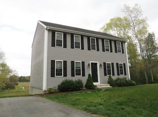 212 Rocky Meadow St, Middleboro, MA 02346