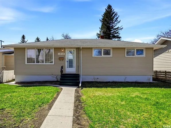 3868 Athol STREET, Regina, SK S4S 3J1