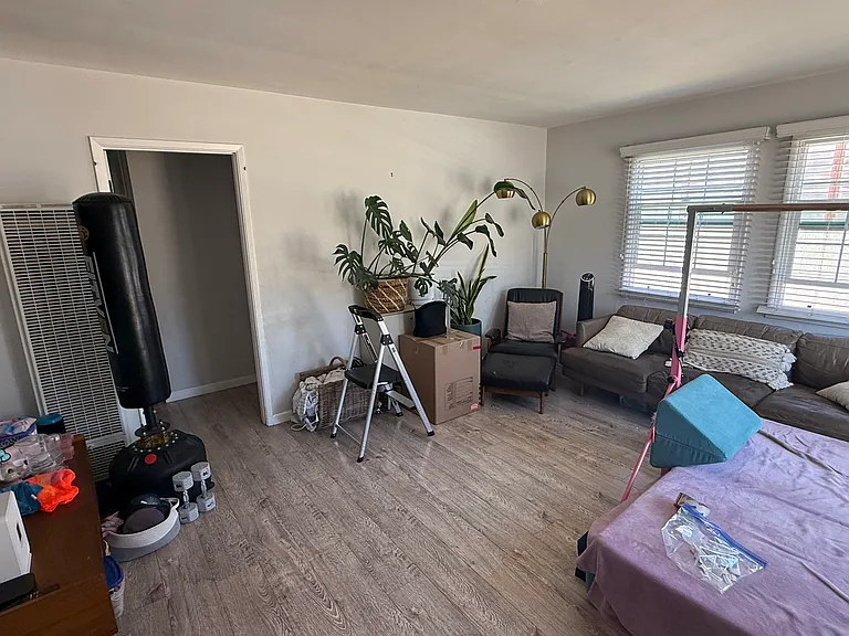 1537 E Palm Ave — Photo 4