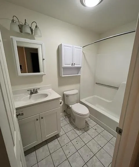 1105 Peggy Dr #4 — Photo 3