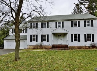 141 Highwood Ave, Tenafly, NJ 07670