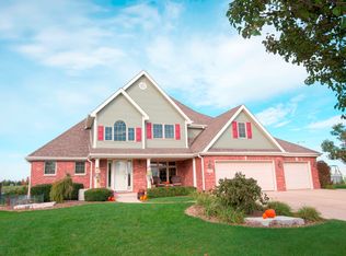 24720 S Rosewood Ln, Manhattan, IL 60442