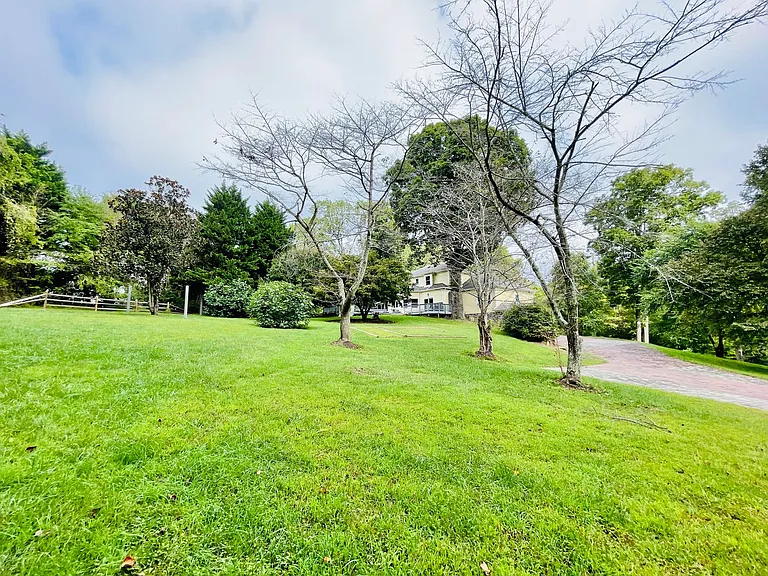 1474 Freeman Dr — Photo 44