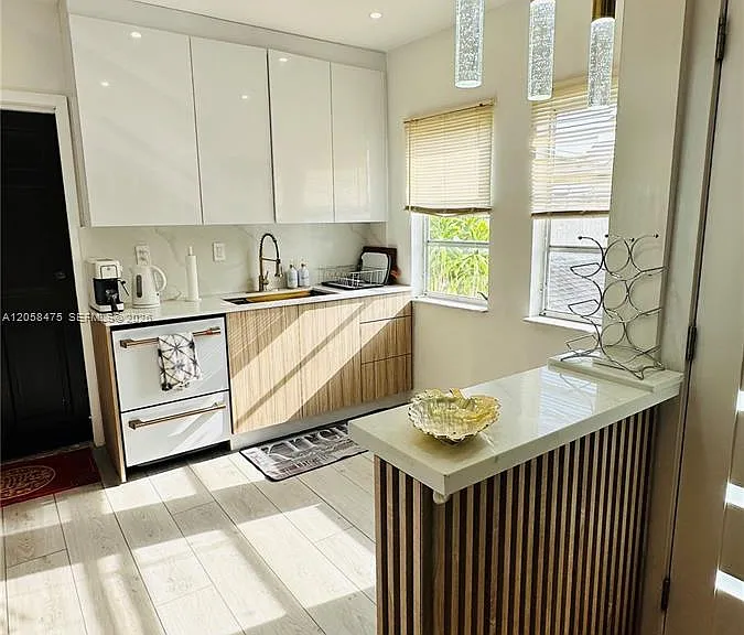 1668 SW 20th St #2 — Photo 47