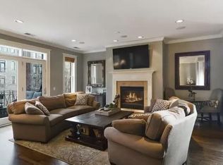 1368 N Mohawk St UNIT 3, Chicago, IL 60610