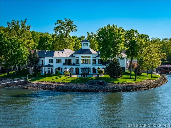 74 Via Preminenta, Sunrise Beach, MO 65079