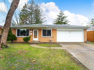 25817 Masch Ave, Warren, MI 48091