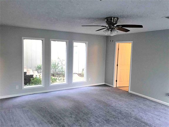 4th image of 1511 Hidden Hill Cir