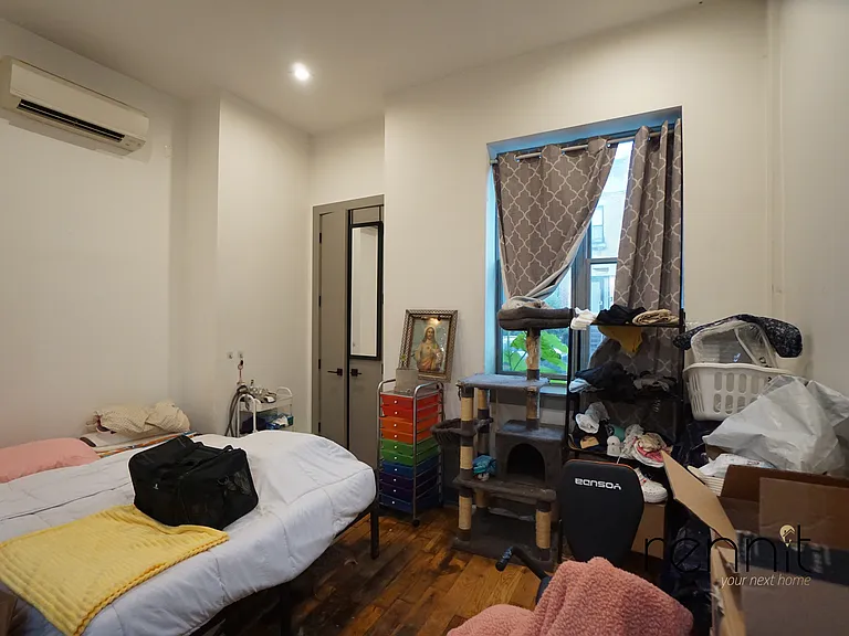 1443 Lincoln Pl #1F — Photo 4