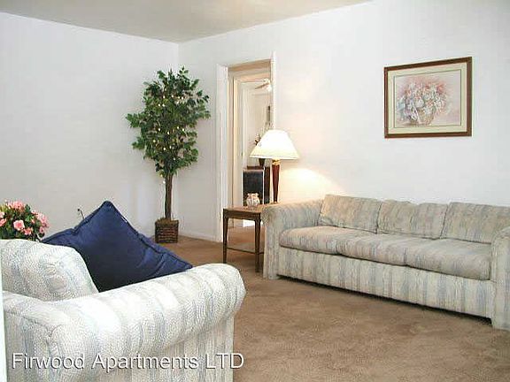 4th image of 328 Firwood Dr APT B