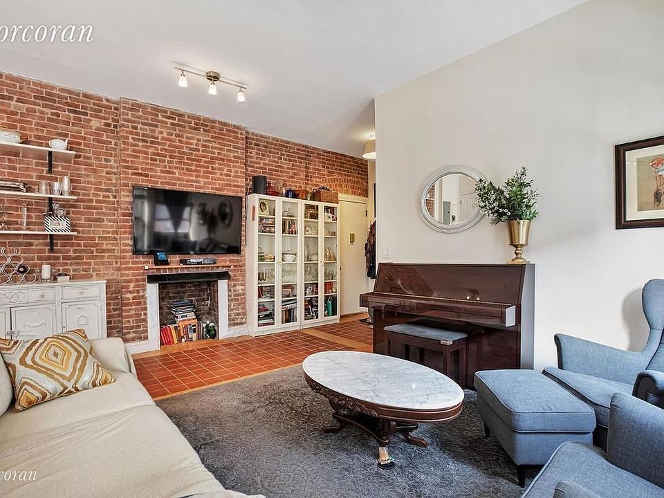 1st image of 200 W 107th St APT 3B