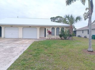 1258 SE 8th St, Cape Coral, FL 33990