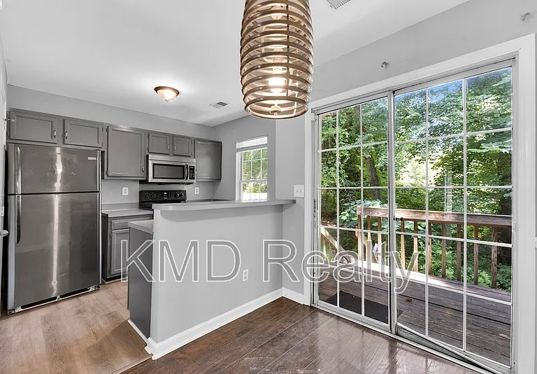 6315 Windsor Gate Ln — Photo 11