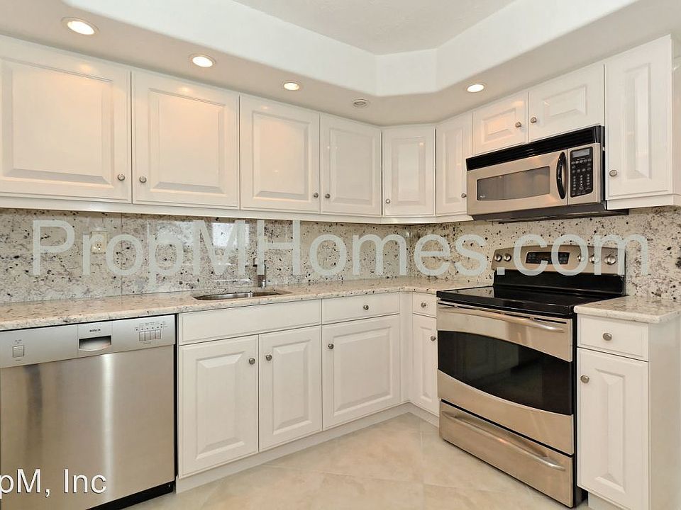 1st image of 101 Ben Franklin Dr APT 75