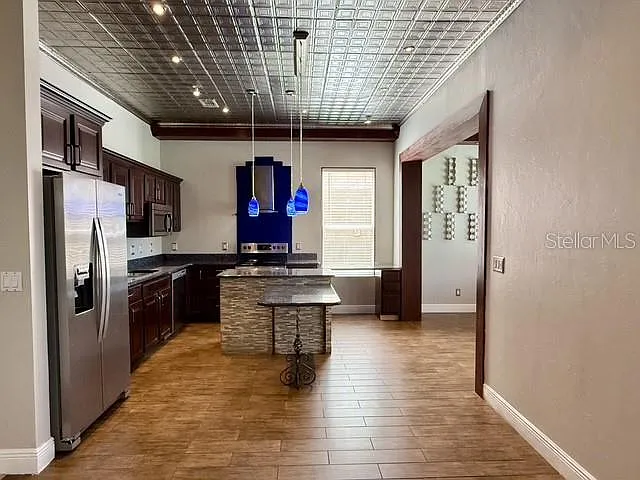 2300 The Oaks Blvd — Photo 12