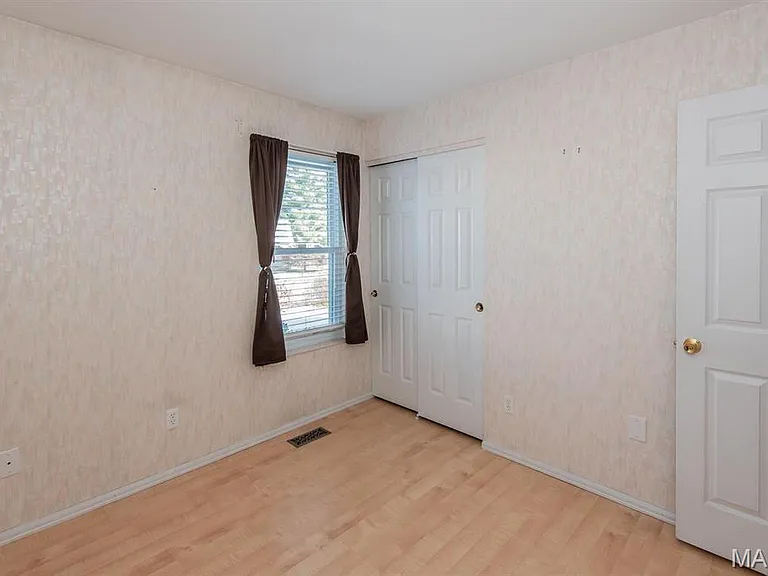 4 Barrington Dr — Photo 14