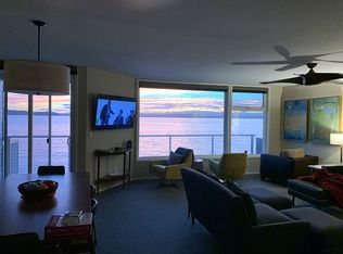 4163 Beach Dr SW APT 203, Seattle, WA 98116