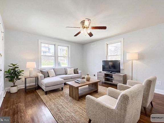 5th image of 4425 E Joppa Rd