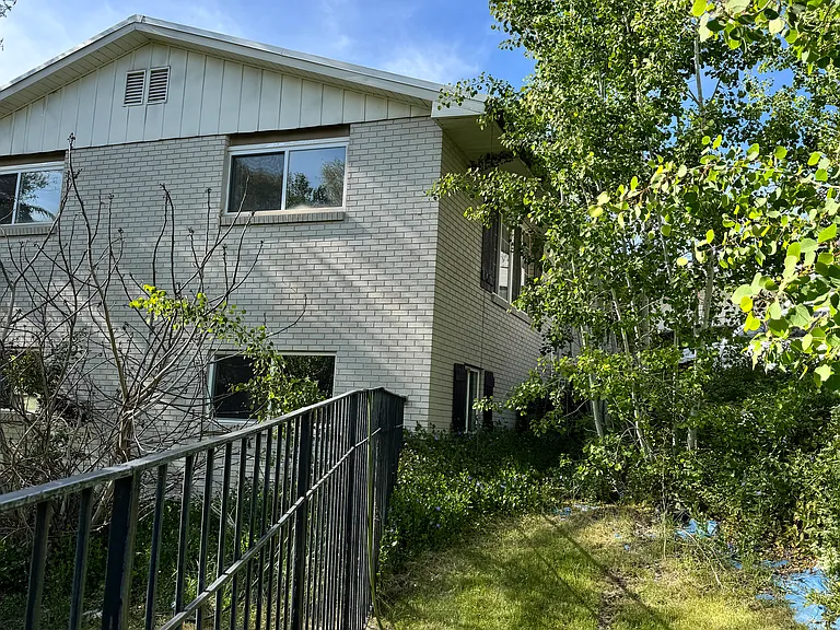 4283 N 350 W — Photo 19