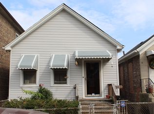 3529 S Paulina St, Chicago, IL 60609