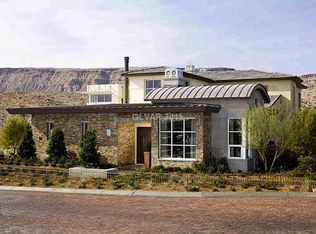 64 Midnight Ridge Dr, Las Vegas, NV 89135