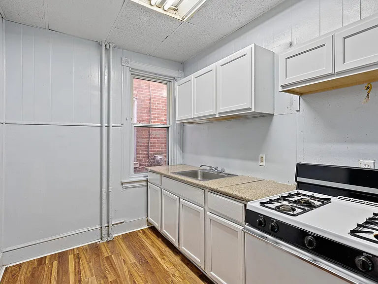 209 N Broom St #1 — Photo 1
