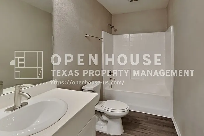 5529 McClelland St — Photo 14
