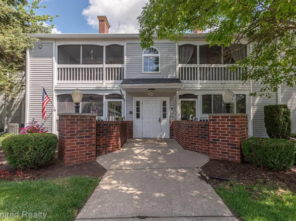 1217 Curzon Ct APT 201, Howell, MI 48843