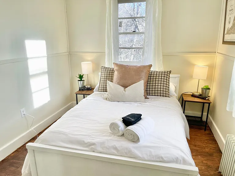 3526 N Main St #2 — Photo 7