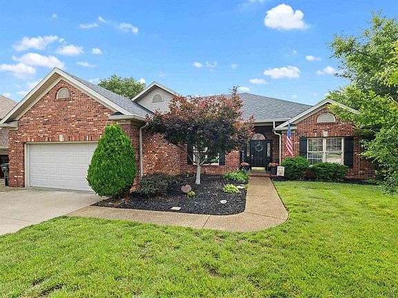 2nd image of 4421 Oakhurst Bnd