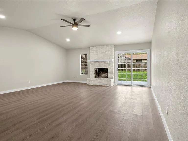 502 Pintail Ln — Photo 15