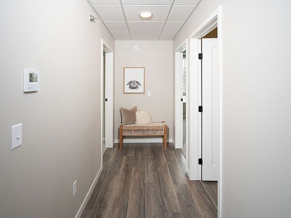 3rd image of 719 7th St N #304