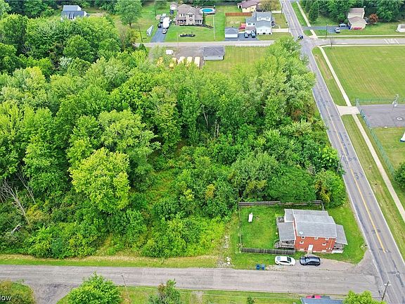 5th image of Youngstown Ave