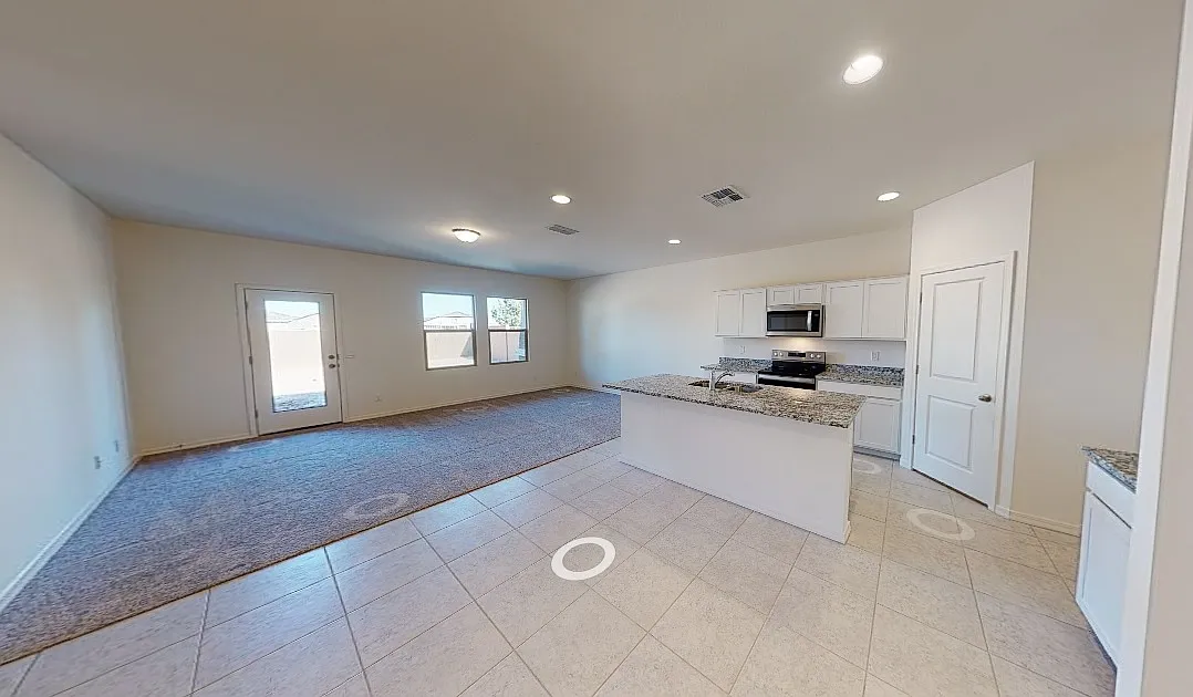 3 bed, 1662 sqft, $1,725 — Photo 2