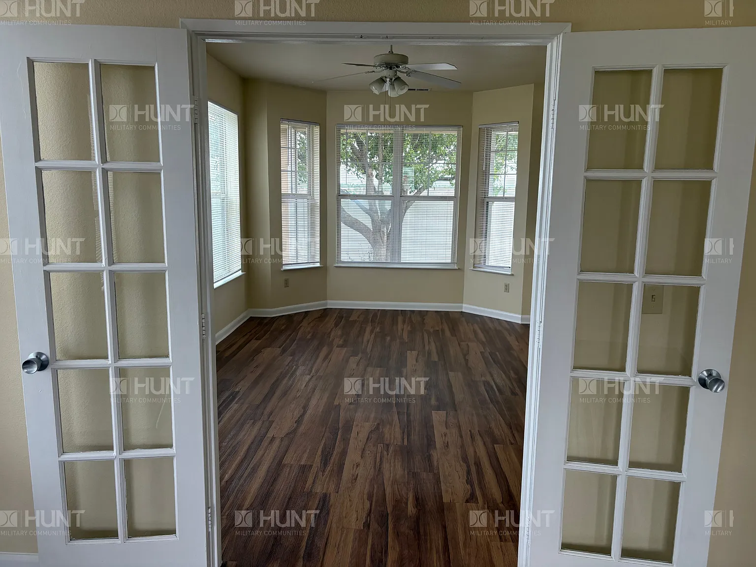 3 bed, 2.5 bath, 2188 sqft, $3,543 — Photo 4