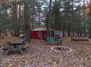 5363 Pine St, Gladwin, MI 48624