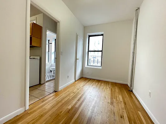 Rented by Best Apartments North Inc | media 18