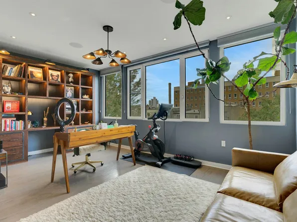 316 Park Avenue image 13 of 47