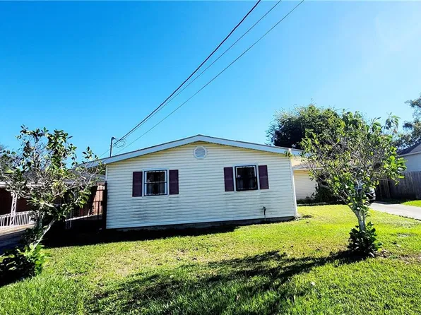 5611 Congress Dr, New Orleans, LA 70126